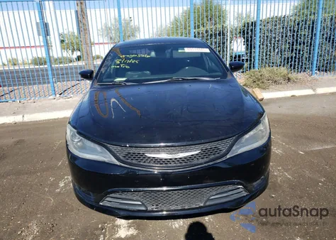 2015 Chrysler 200 S из США, поврежденный, VIN 1C3CCCBB0FN584775